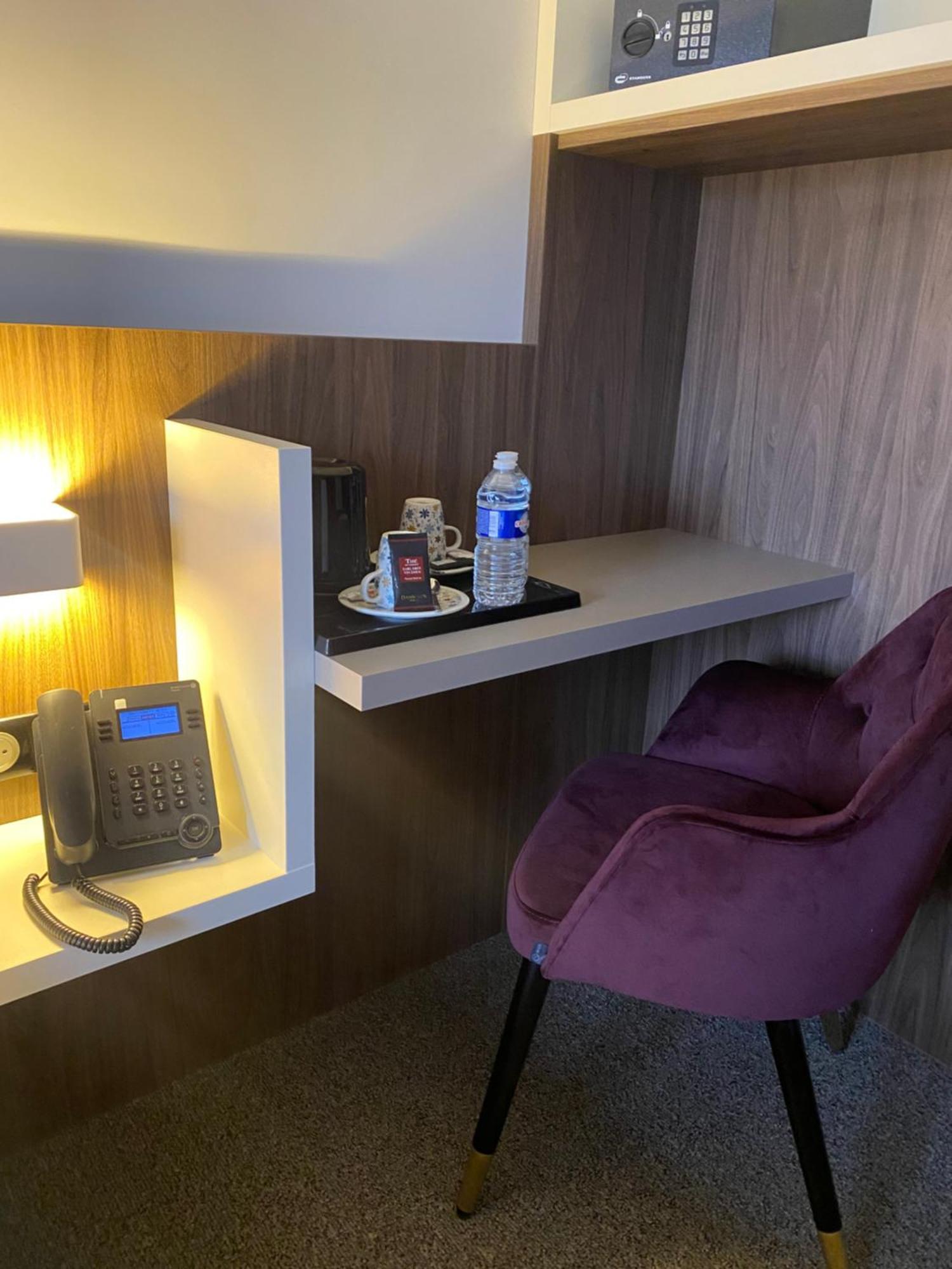 Hotel Au Chateau Villers-lès-Nancy エクステリア 写真