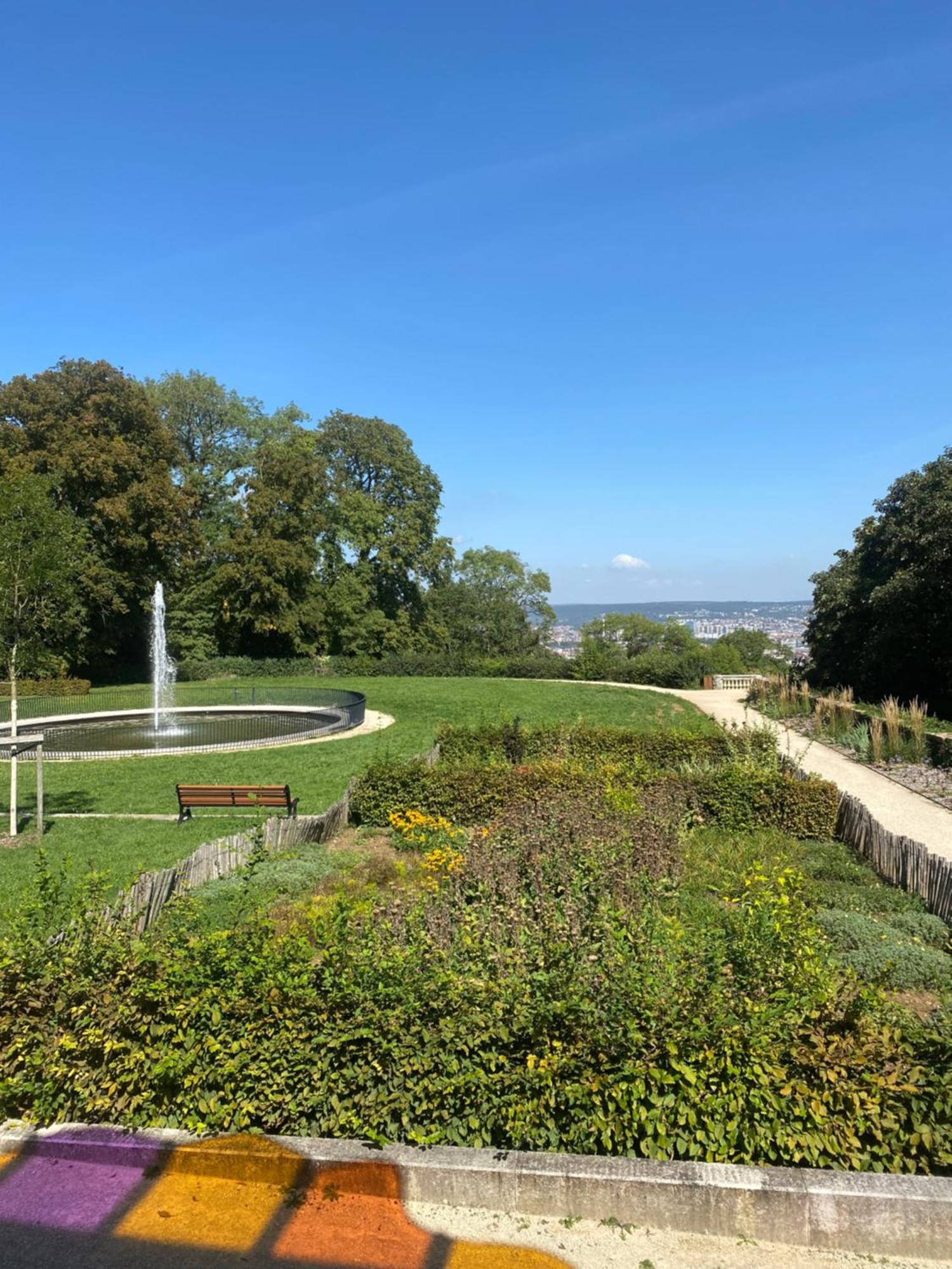 Hotel Au Chateau Villers-lès-Nancy エクステリア 写真