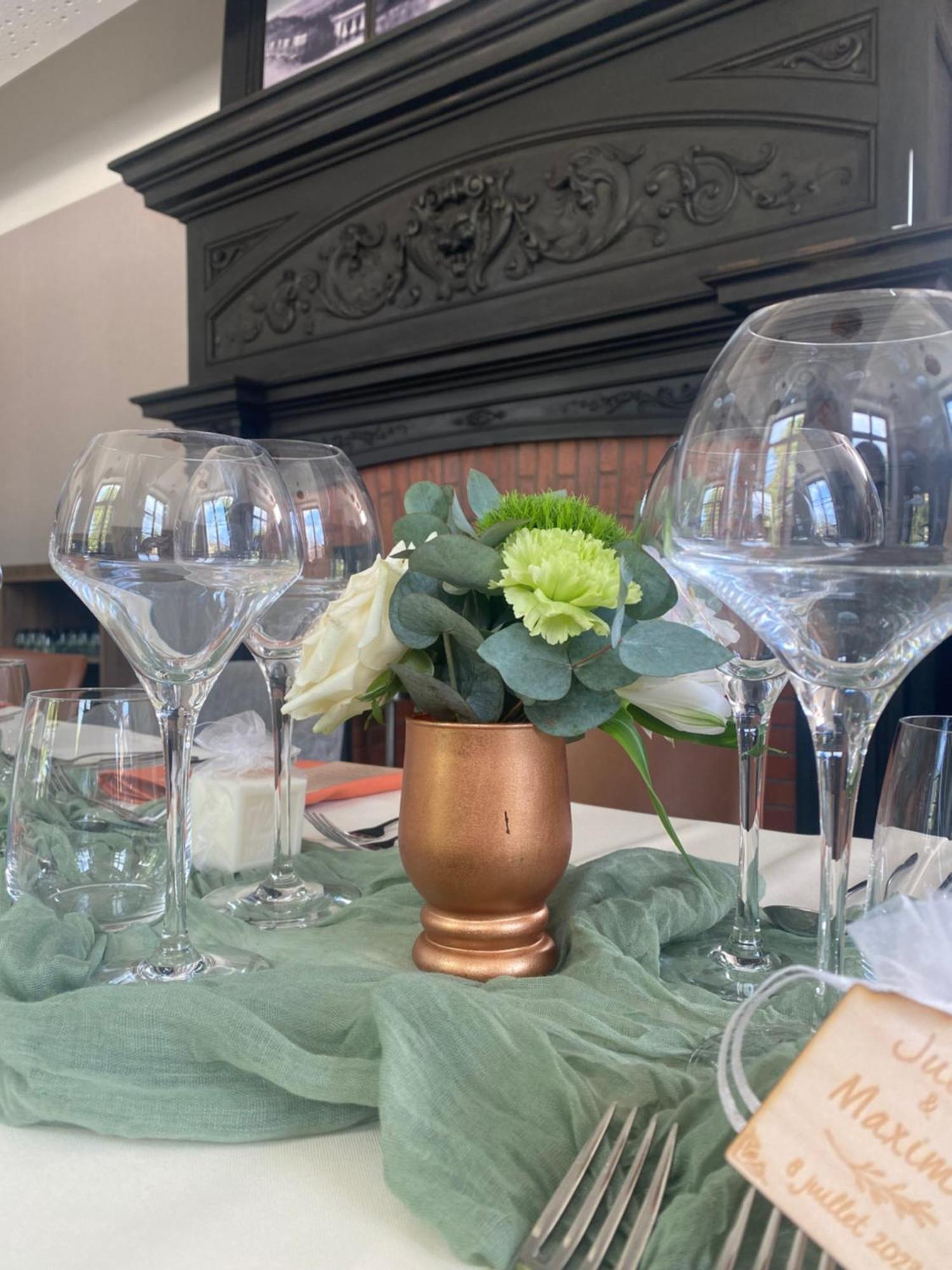 Hotel Au Chateau Villers-lès-Nancy エクステリア 写真